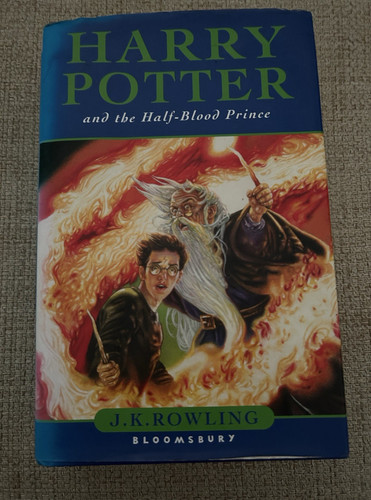 Harry potter and the half - harry,